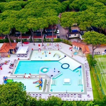 Dena Chalets - Lido Di Spina At The Beach المظهر الخارجي الصورة