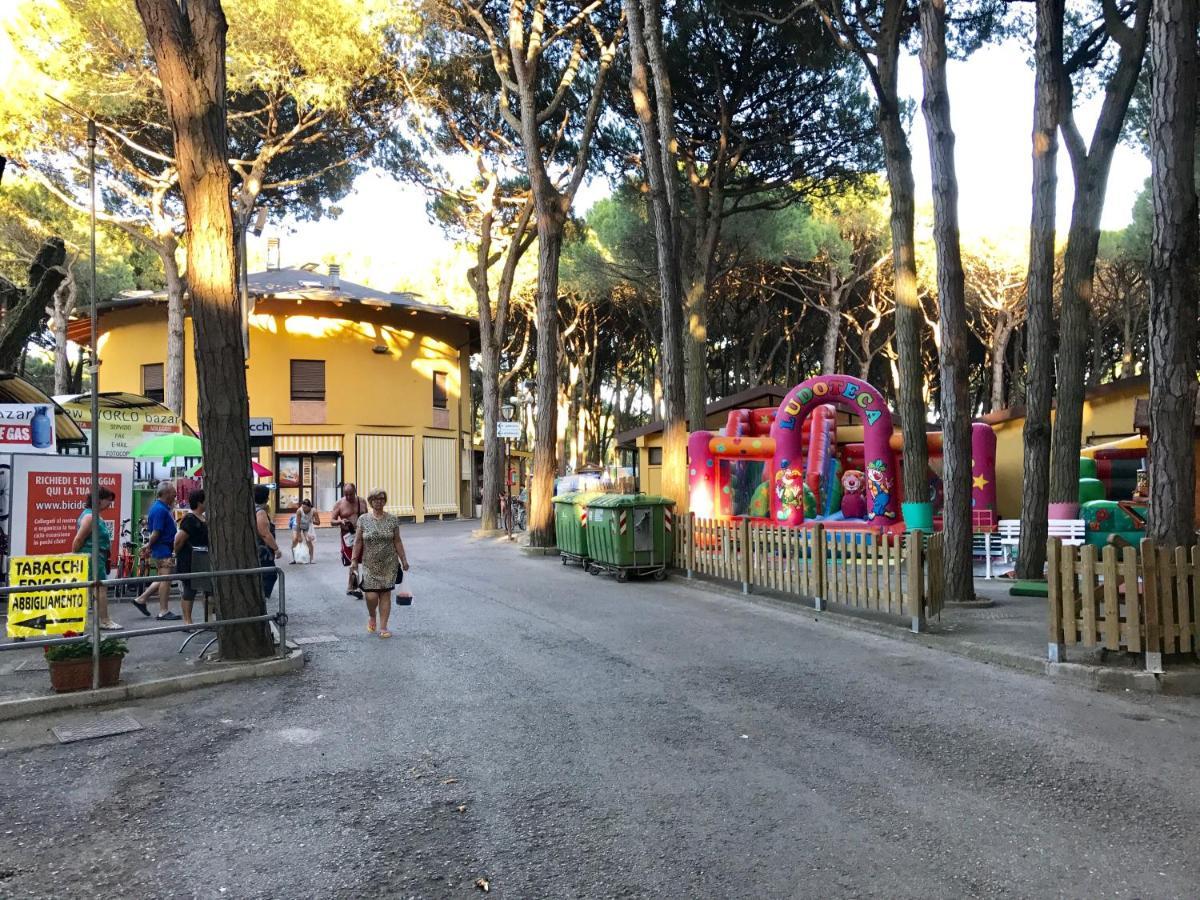 Dena Chalets - Lido Di Spina At The Beach المظهر الخارجي الصورة